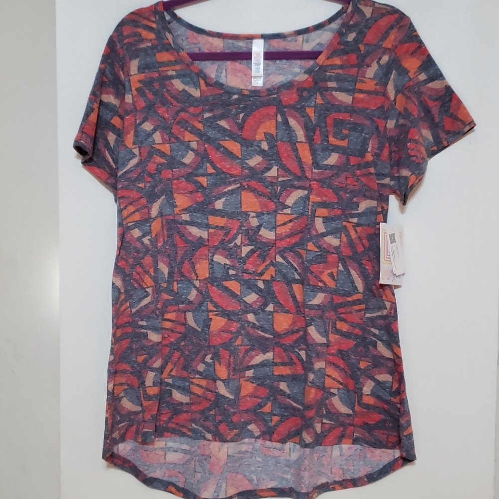 NWT LuLaRoe Classic T